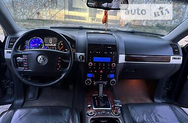 Позашляховик / Кросовер Volkswagen Touareg 2008 в Тячеві