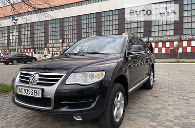 Внедорожник / Кроссовер Volkswagen Touareg 2007 в Луцке