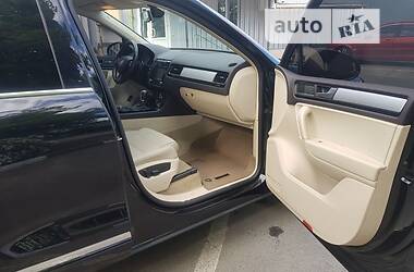 Внедорожник / Кроссовер Volkswagen Touareg 2013 в Броварах