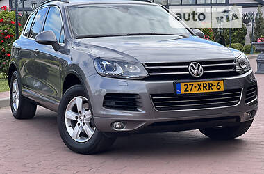 Внедорожник / Кроссовер Volkswagen Touareg 2014 в Стрые