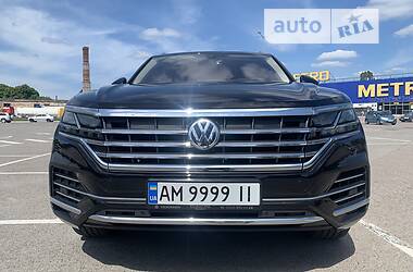 Внедорожник / Кроссовер Volkswagen Touareg 2018 в Житомире