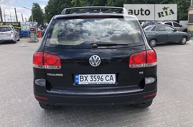 Внедорожник / Кроссовер Volkswagen Touareg 2006 в Хмельницком