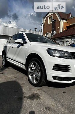 Позашляховик / Кросовер Volkswagen Touareg 2013 в Кропивницькому