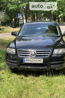 Позашляховик / Кросовер Volkswagen Touareg 2005 в Житомирі