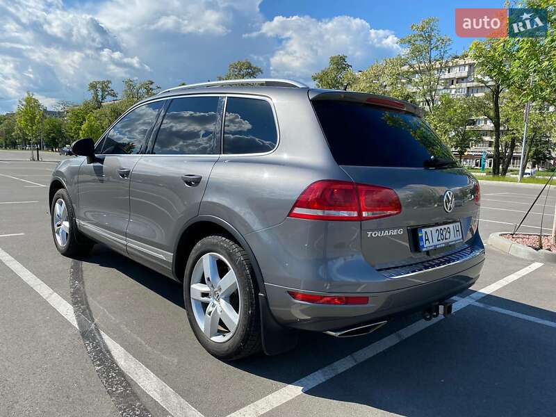 Позашляховик / Кросовер Volkswagen Touareg 2012 в Києві фото 5 Позашляховик / Кросовер Volkswagen Touareg 2012 в Києві