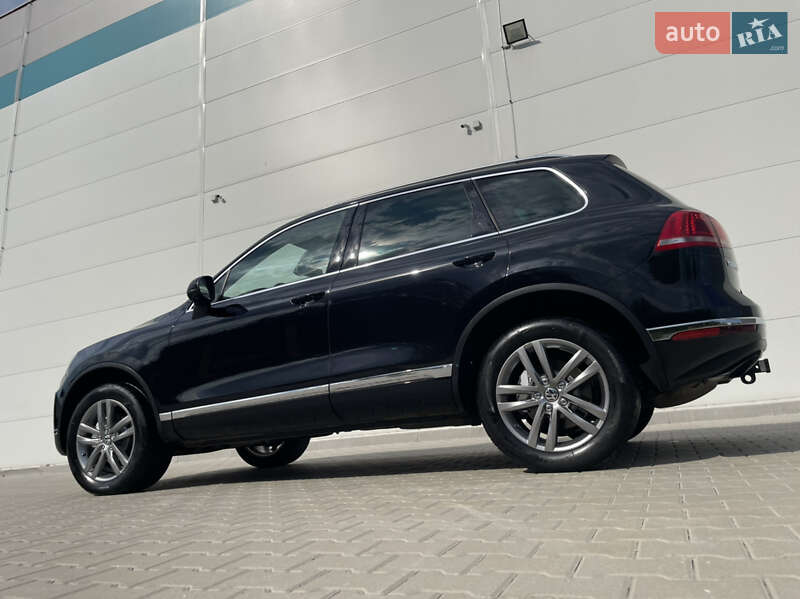 Внедорожник / Кроссовер Volkswagen Touareg 2015 в Киеве фото 19 Внедорожник / Кроссовер Volkswagen Touareg 2015 в Киеве