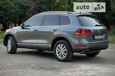 Внедорожник / Кроссовер Volkswagen Touareg 2010 в Кривом Роге