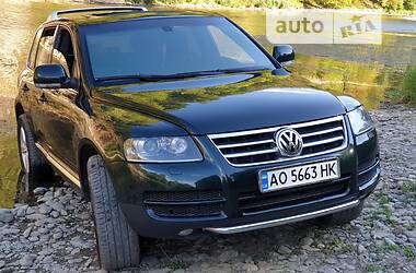 Внедорожник / Кроссовер Volkswagen Touareg 2005 в Ужгороде