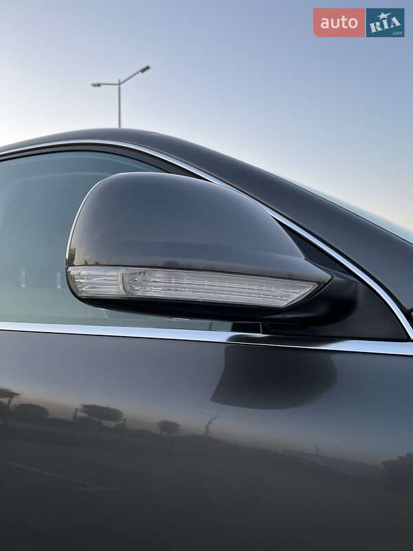 Позашляховик / Кросовер Volkswagen Touareg 2009 в Бродах