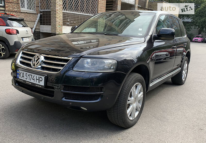 Внедорожник / Кроссовер Volkswagen Touareg 2006 в Киеве