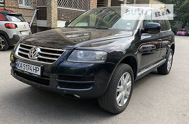 Внедорожник / Кроссовер Volkswagen Touareg 2006 в Киеве