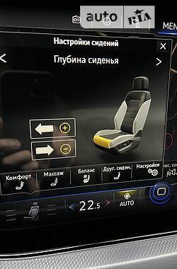 Внедорожник / Кроссовер Volkswagen Touareg 2021 в Ужгороде