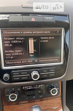 Внедорожник / Кроссовер Volkswagen Touareg 2011 в Львове