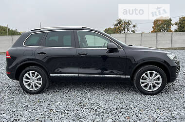 Внедорожник / Кроссовер Volkswagen Touareg 2010 в Бродах