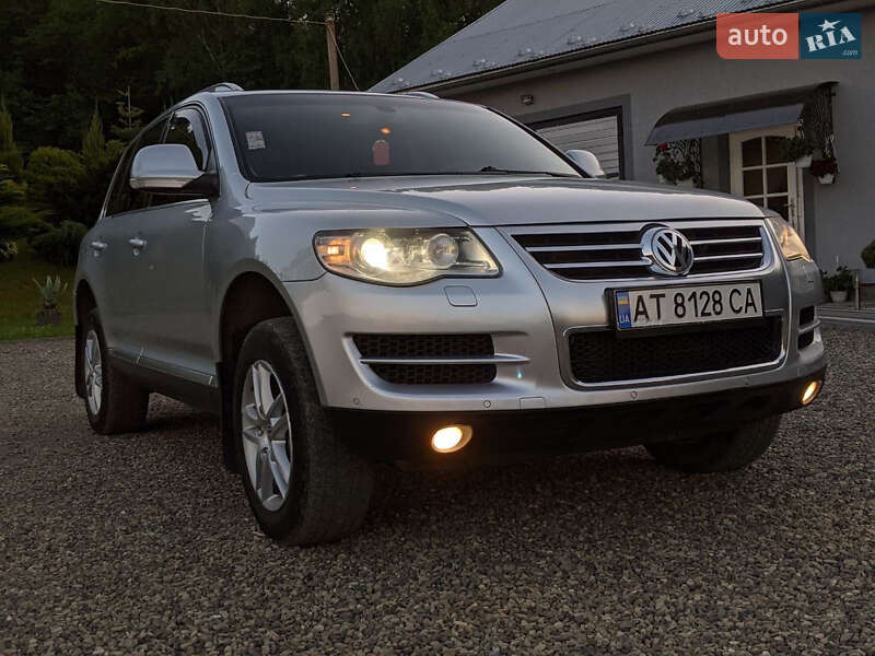 Внедорожник / Кроссовер Volkswagen Touareg 2008 в Воловце