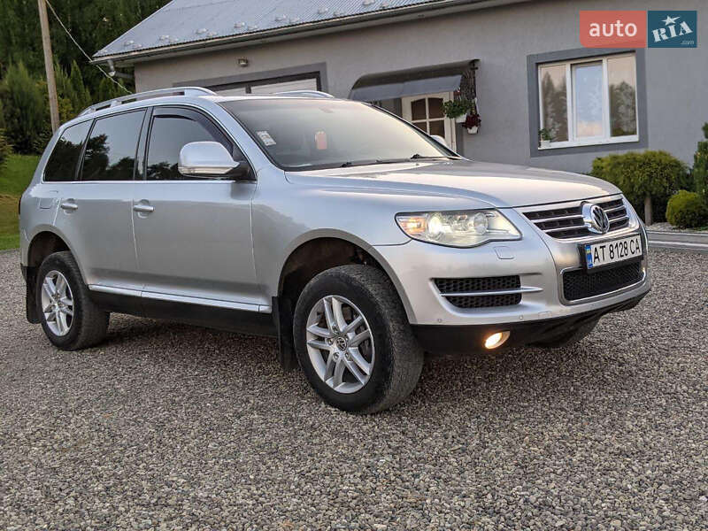 Внедорожник / Кроссовер Volkswagen Touareg 2008 в Воловце