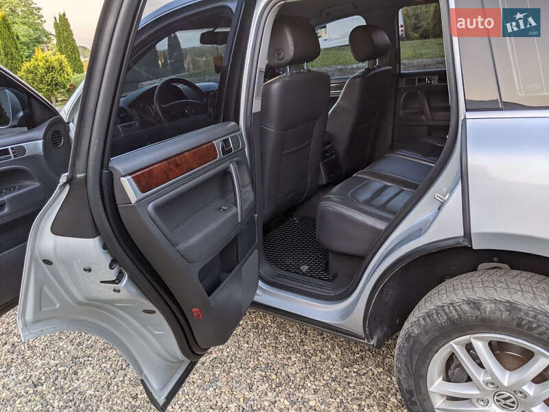 Внедорожник / Кроссовер Volkswagen Touareg 2008 в Воловце