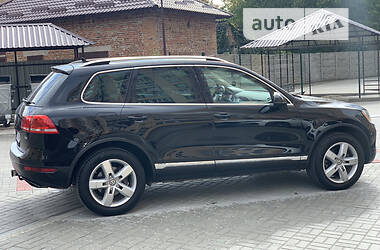 Внедорожник / Кроссовер Volkswagen Touareg 2013 в Каменец-Подольском