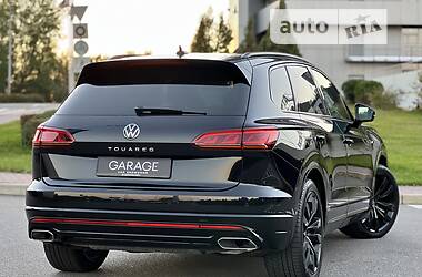 Внедорожник / Кроссовер Volkswagen Touareg 2020 в 