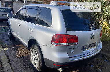 Внедорожник / Кроссовер Volkswagen Touareg 2004 в Ставище