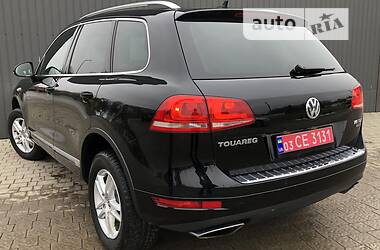 Внедорожник / Кроссовер Volkswagen Touareg 2012 в Стрые