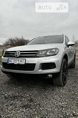 Внедорожник / Кроссовер Volkswagen Touareg 2011 в Ковеле