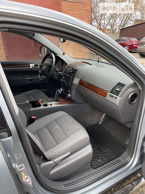 Позашляховик / Кросовер Volkswagen Touareg 2007 в Білій Церкві