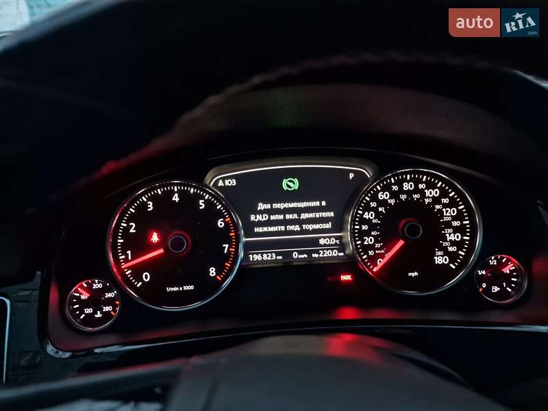 Внедорожник / Кроссовер Volkswagen Touareg 2013 в Киеве фото 31 Внедорожник / Кроссовер Volkswagen Touareg 2013 в Киеве