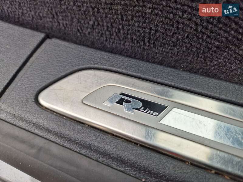 Внедорожник / Кроссовер Volkswagen Touareg 2013 в Киеве фото 9 Внедорожник / Кроссовер Volkswagen Touareg 2013 в Киеве