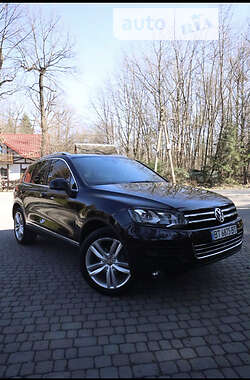 Внедорожник / Кроссовер Volkswagen Touareg 2013 в Трускавце