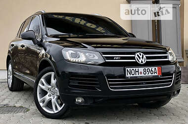 Внедорожник / Кроссовер Volkswagen Touareg 2011 в 