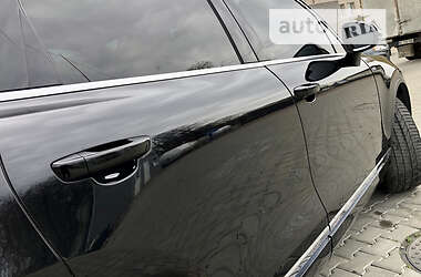 Внедорожник / Кроссовер Volkswagen Touareg 2011 в 