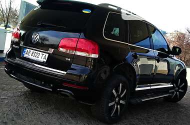 Внедорожник / Кроссовер Volkswagen Touareg 2007 в Днепре
