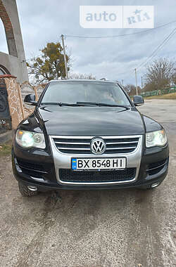 Позашляховик / Кросовер Volkswagen Touareg 2007 в Рівному