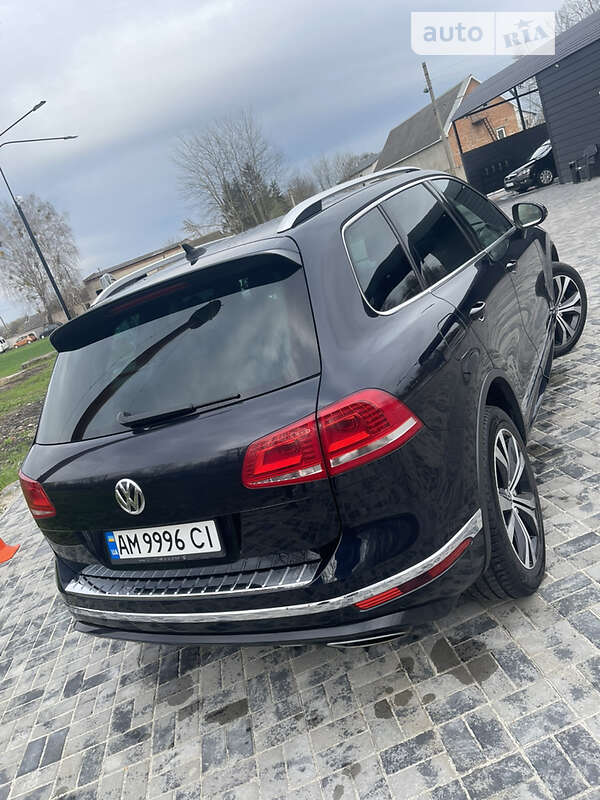 Позашляховик / Кросовер Volkswagen Touareg 2015 в Рівному фото 22 Позашляховик / Кросовер Volkswagen Touareg 2015 в Рівному