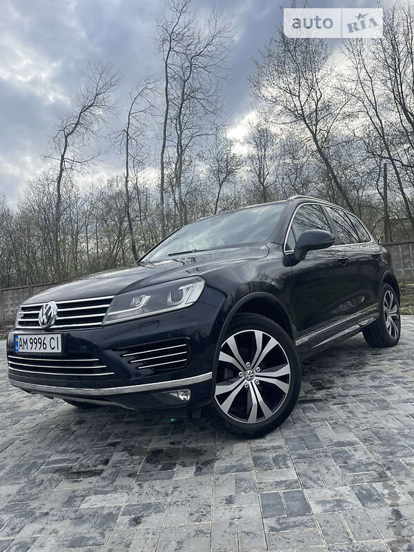 Позашляховик / Кросовер Volkswagen Touareg 2015 в Рівному фото 24 Позашляховик / Кросовер Volkswagen Touareg 2015 в Рівному