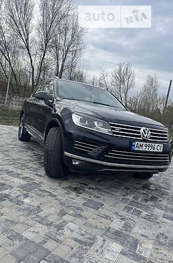 Позашляховик / Кросовер Volkswagen Touareg 2015 в  фото 27 Позашляховик / Кросовер Volkswagen Touareg 2015 в