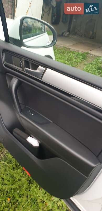 Внедорожник / Кроссовер Volkswagen Touareg 2013 в Житомире фото 17 Внедорожник / Кроссовер Volkswagen Touareg 2013 в Житомире