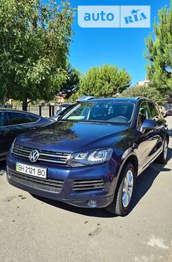 Позашляховик / Кросовер Volkswagen Touareg 2013 в Ізмаїлі