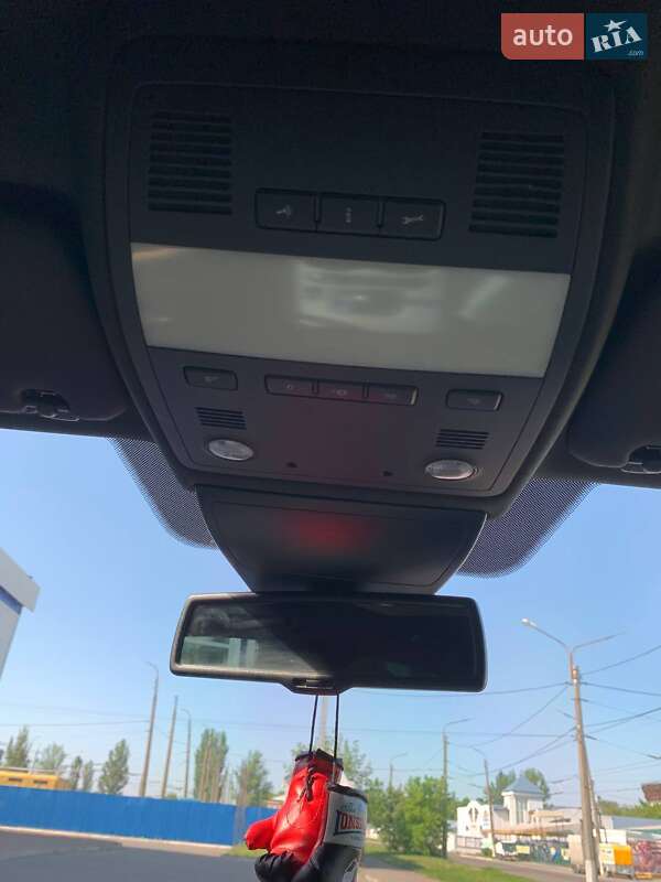 Позашляховик / Кросовер Volkswagen Touareg 2013 в Білій Церкві фото 22 Позашляховик / Кросовер Volkswagen Touareg 2013 в Білій Церкві