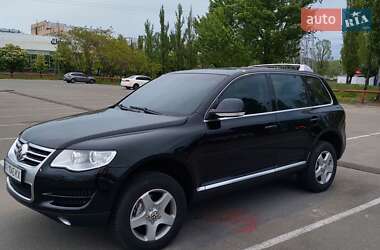 Внедорожник / Кроссовер Volkswagen Touareg 2008 в 