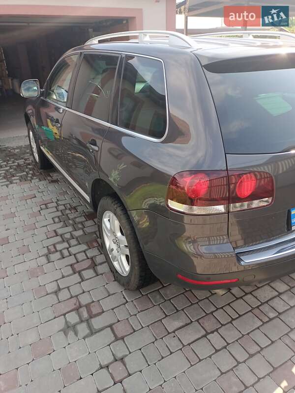 Внедорожник / Кроссовер Volkswagen Touareg 2009 в Белой Церкви