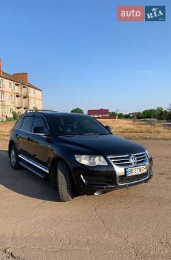 Внедорожник / Кроссовер Volkswagen Touareg 2007 в Березанке