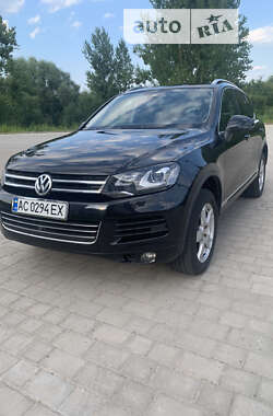 Внедорожник / Кроссовер Volkswagen Touareg 2010 в Луцке