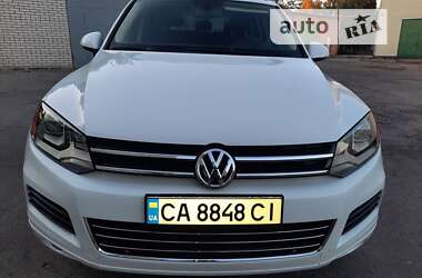 Позашляховик / Кросовер Volkswagen Touareg 2012 в Умані