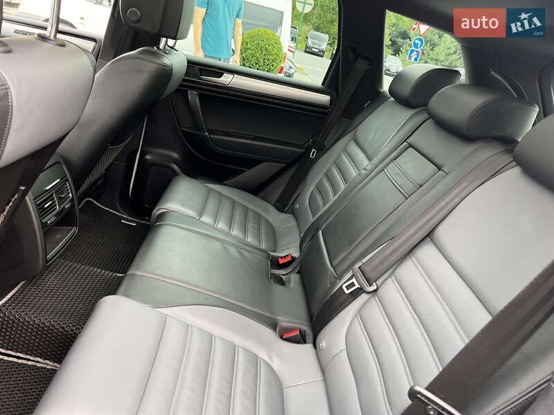 Внедорожник / Кроссовер Volkswagen Touareg 2015 в Хмельницком фото 52 Внедорожник / Кроссовер Volkswagen Touareg 2015 в Хмельницком