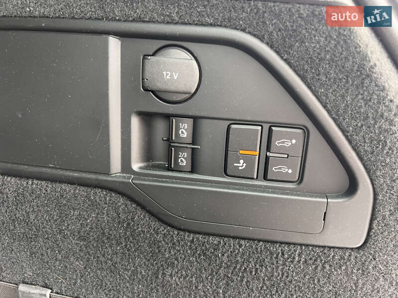 Внедорожник / Кроссовер Volkswagen Touareg 2015 в Хмельницком фото 53 Внедорожник / Кроссовер Volkswagen Touareg 2015 в Хмельницком