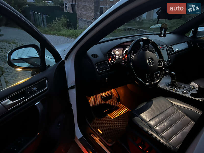 Внедорожник / Кроссовер Volkswagen Touareg 2015 в Хмельницком фото 115 Внедорожник / Кроссовер Volkswagen Touareg 2015 в Хмельницком
