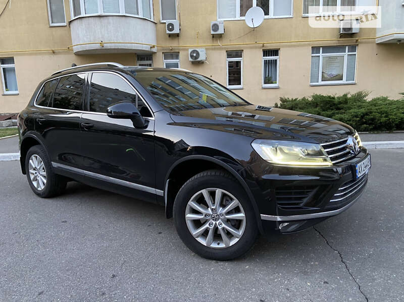 Внедорожник / Кроссовер Volkswagen Touareg 2017 в Харькове