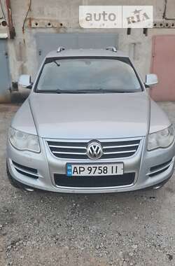 Внедорожник / Кроссовер Volkswagen Touareg 2007 в Запорожье